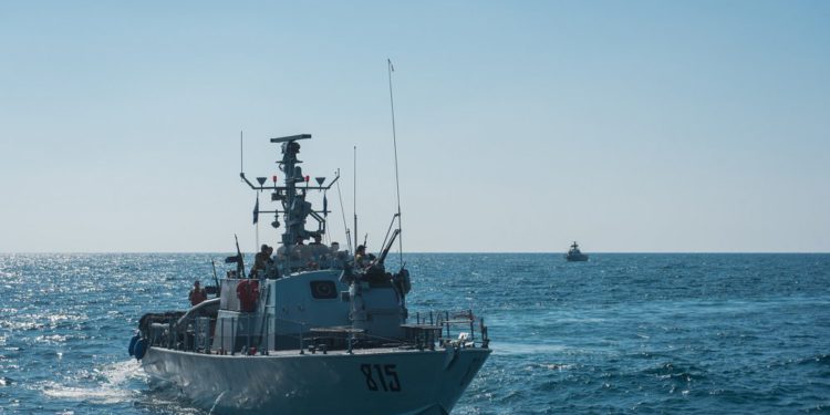 Irán advierte a Israel de una “respuesta aplastante” a cualquier intervención naval