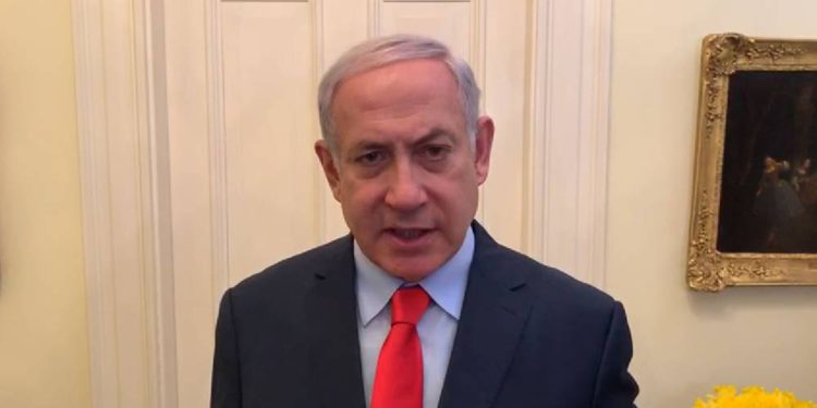 Netanyahu se compromete a responder enérgicamente al ataque con cohetes, corta estadía en Estados Unidos