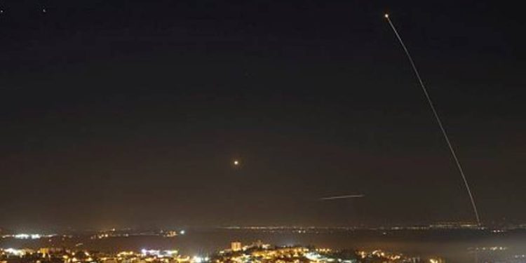 FDI: Se lanzaron 30 cohetes contra Israel desde que Hamas anunció el alto el fuego