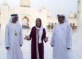 Ministra de Cultura y Deporte de Israel, Miri Regev, realizó una gira oficial de la Gran Mezquita Sheikh Zayed en Abu Dhabi durante una visita oficial a los Emiratos Árabes Unidos.