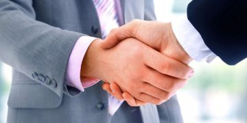 Stryker compra compañía de dispositivos ortopédicos OrthoSpace de Israel por $ 220 millones