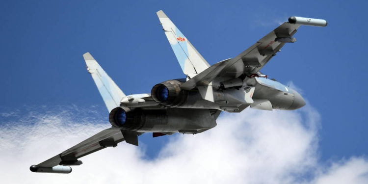 Rusia aprueba decreto que permite derribar cualquier avión civil que viole su frontera