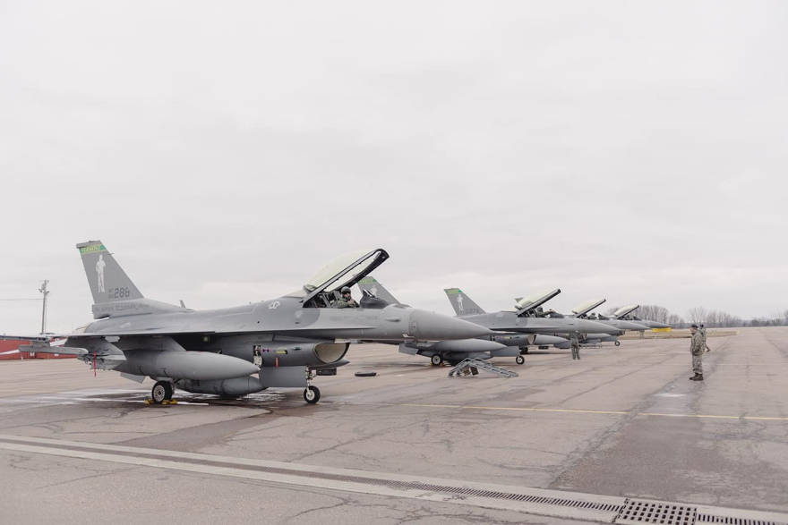 F-16 Fighting Falcon asignados al 134º Escuadrón de Combate - Foto de Tech. Sargento Ryan Campbell