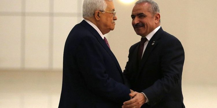 La pandemia impulsa al primer ministro palestino como posible sucesor de Abbas