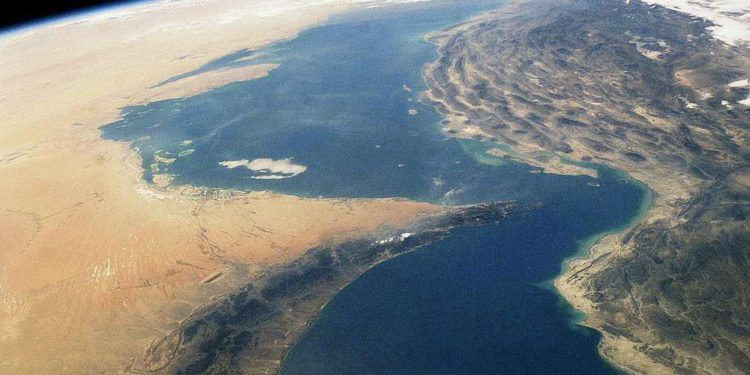 Kuwait preocupado por amenazas de Irán de bloquear estrecho de Ormuz