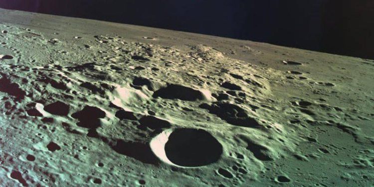 La minería lunar podría comenzar en 2025
