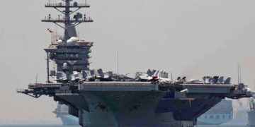“El video de un avión no tripulado iraní sobre un portaaviones estadounidense parece tener años”