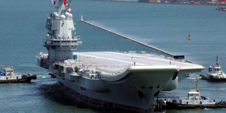 ¿Qué pasaría si Rusia decidiera comprar nuevos portaaviones de China?
