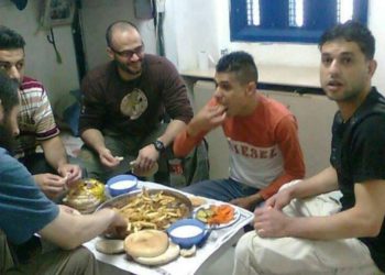 Terroristas árabes presos en Israel suspenden huelga de hambre