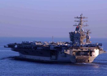¿Es posible realmente fusionar un submarino y un portaaviones?