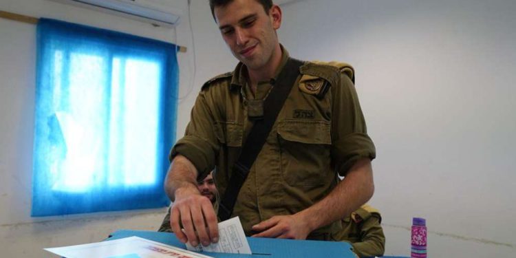Las tropas de ingeniería de combate inician el voto de las FDI para la 21a Knesset