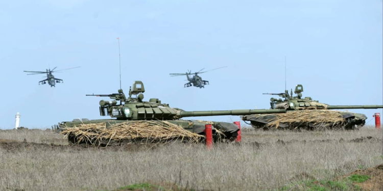 Rusia lleva a cabo ejercicios militares a gran escala cerca de la frontera con Ucrania