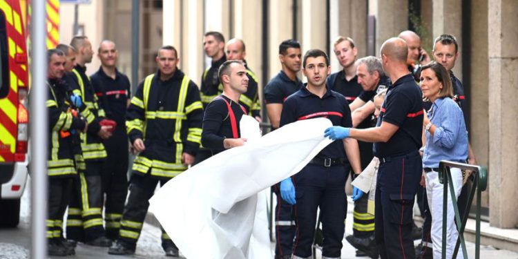 Francia investiga el mortal ataque en Lyon como terrorismo islámico