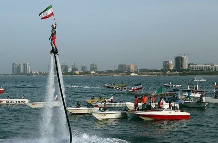 Irán: envío de buques de guerra y bombarderos de Trump a Medio Oriente son una “guerra psicológica”