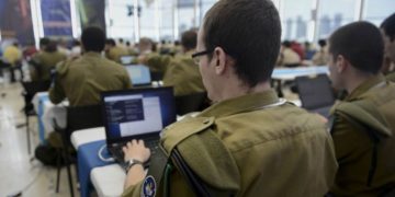 Los participaron fueron sometidos a las más complejos problemas cibernéticos