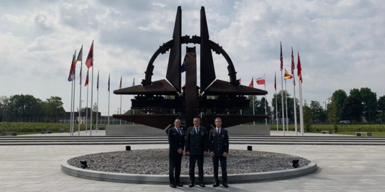 Subjefe de Estado Mayor de las FDI, General de División Eyal Zamir se reunió con el liderazgo militar de la OTAN y otros funcionarios de la OTAN en Bruselas. (Crédito de la foto: IDF SPOKESPERSON'S UNIT)