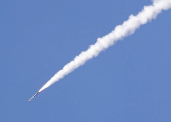 Cohete de Gaza disparado hacia Israel no pasa la frontera