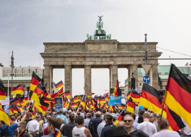 Embajador de Israel en Alemania rechaza cualquier vínculo con el partido de extrema derecha AfD