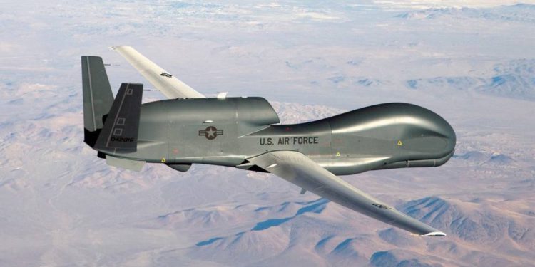 Irán: Interceptamos un dron espía estadounidense que penetró en nuestro territorio