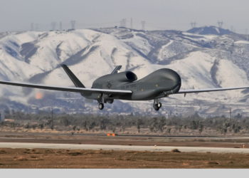 Ilustrativo: un avión no tripulado Northrop Grumman Global Hawk (GLOBE NEWSWIRE a través de AP)