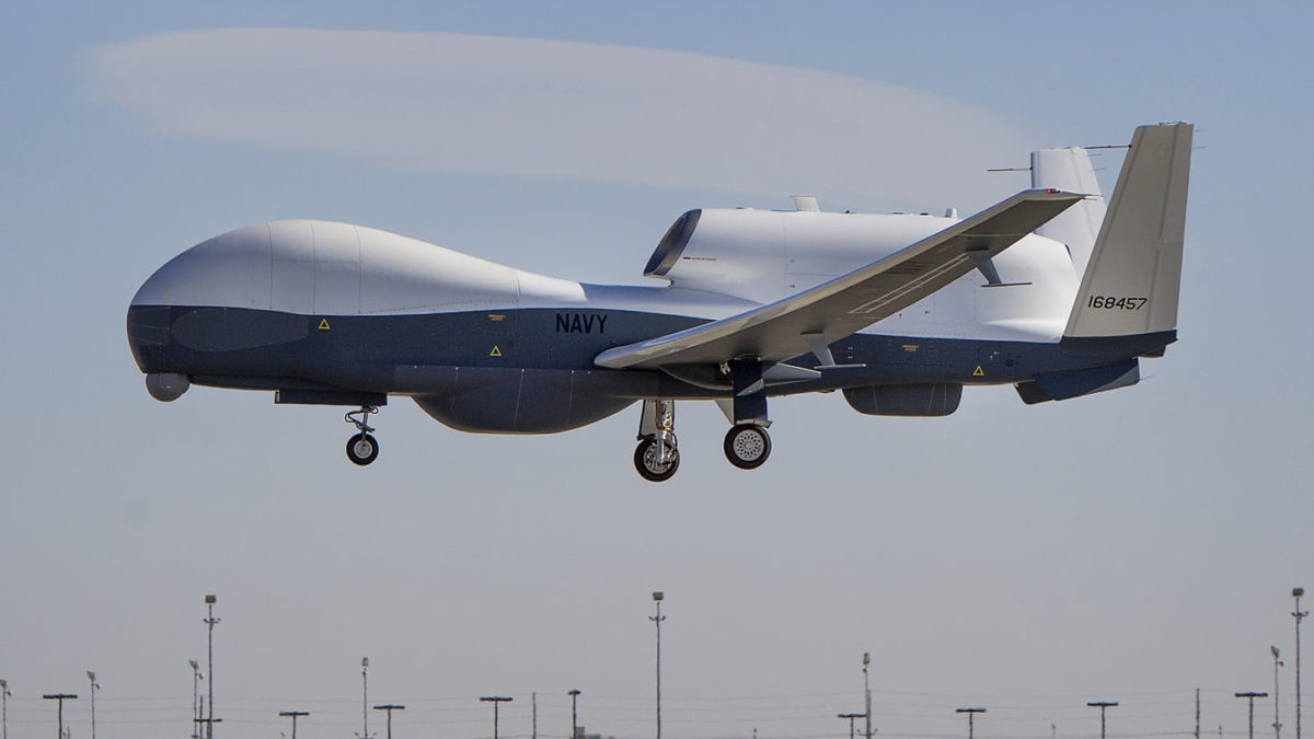 Northrop Grumman recibe 47,9 millones de dólares para el apoyo de MQ-4C Triton