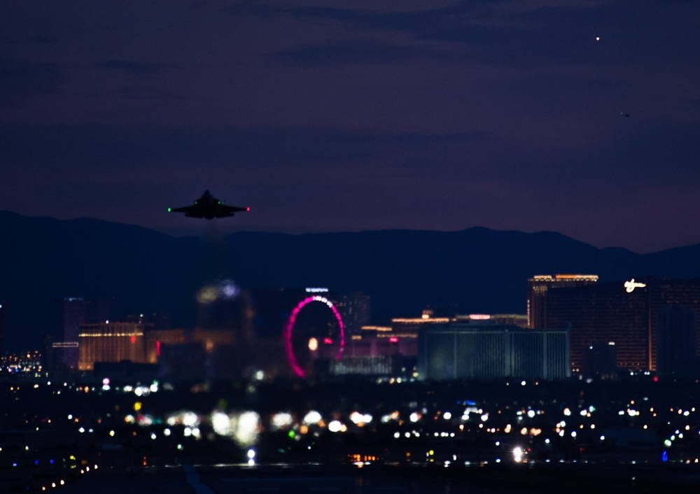 USAF publica un video de las operaciones nocturnas en el ejercicio de Red Flag