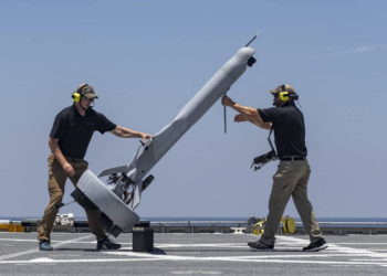 Marina de EE.UU. realiza pruebas de aviones no tripulados revolucionarios