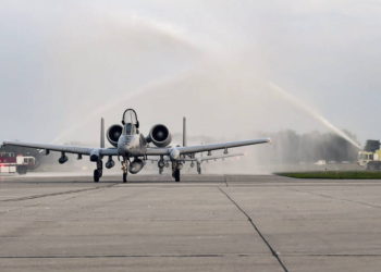 Aviones A-10 Thunderbolt II regresan a casa tras su despliegue en combate en Afganistán