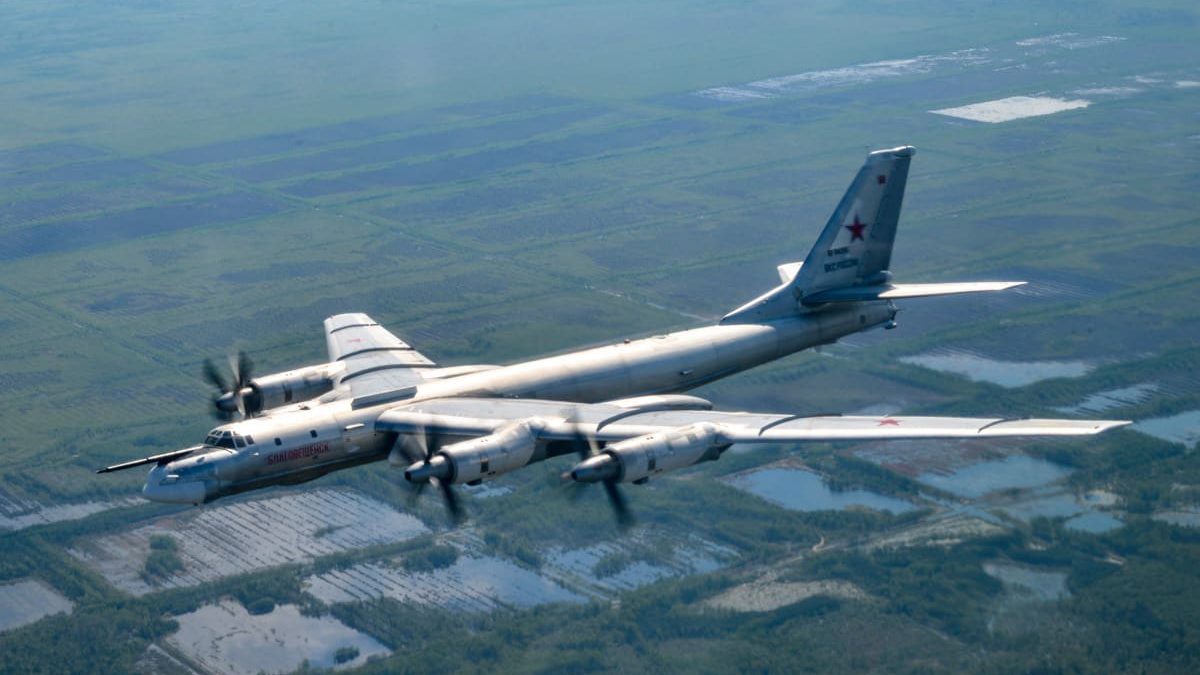 Cazas de Corea del Sur interceptan aviones de Rusia por entrar a su espacio aéreo