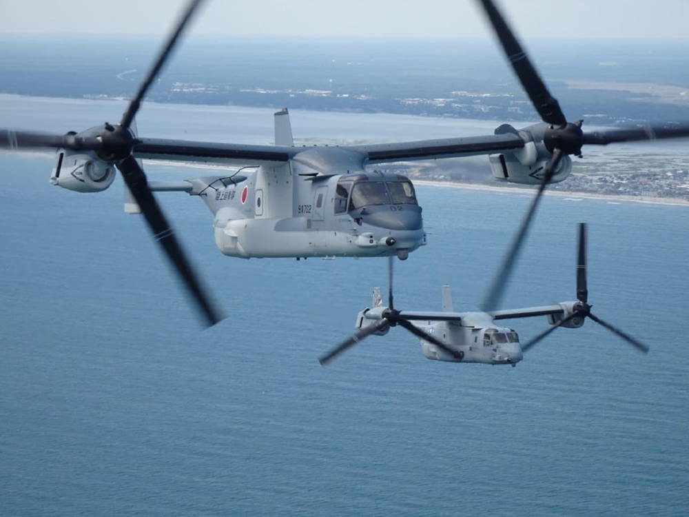 Fuerza de Autodefensa Terrestre de Japón tweeteó nuevas imágenes de su nuevo avión Osprey.