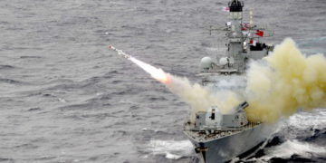 Buque de guerra británico frustró esfuerzo iraní de apoderarse de petrolero en el Golfo
