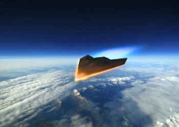 Raytheon y DARPA completan la revisión del diseño de un nuevo arma hipersónica