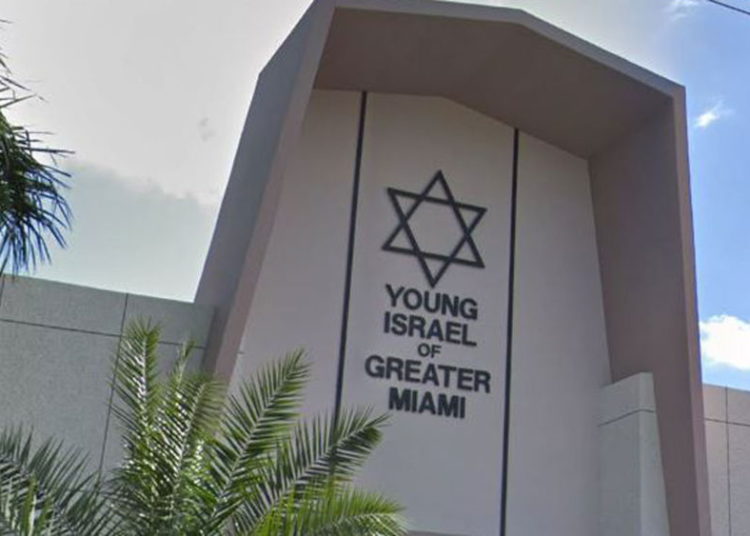 Disparan a un judío fuera de sinagoga en Florida