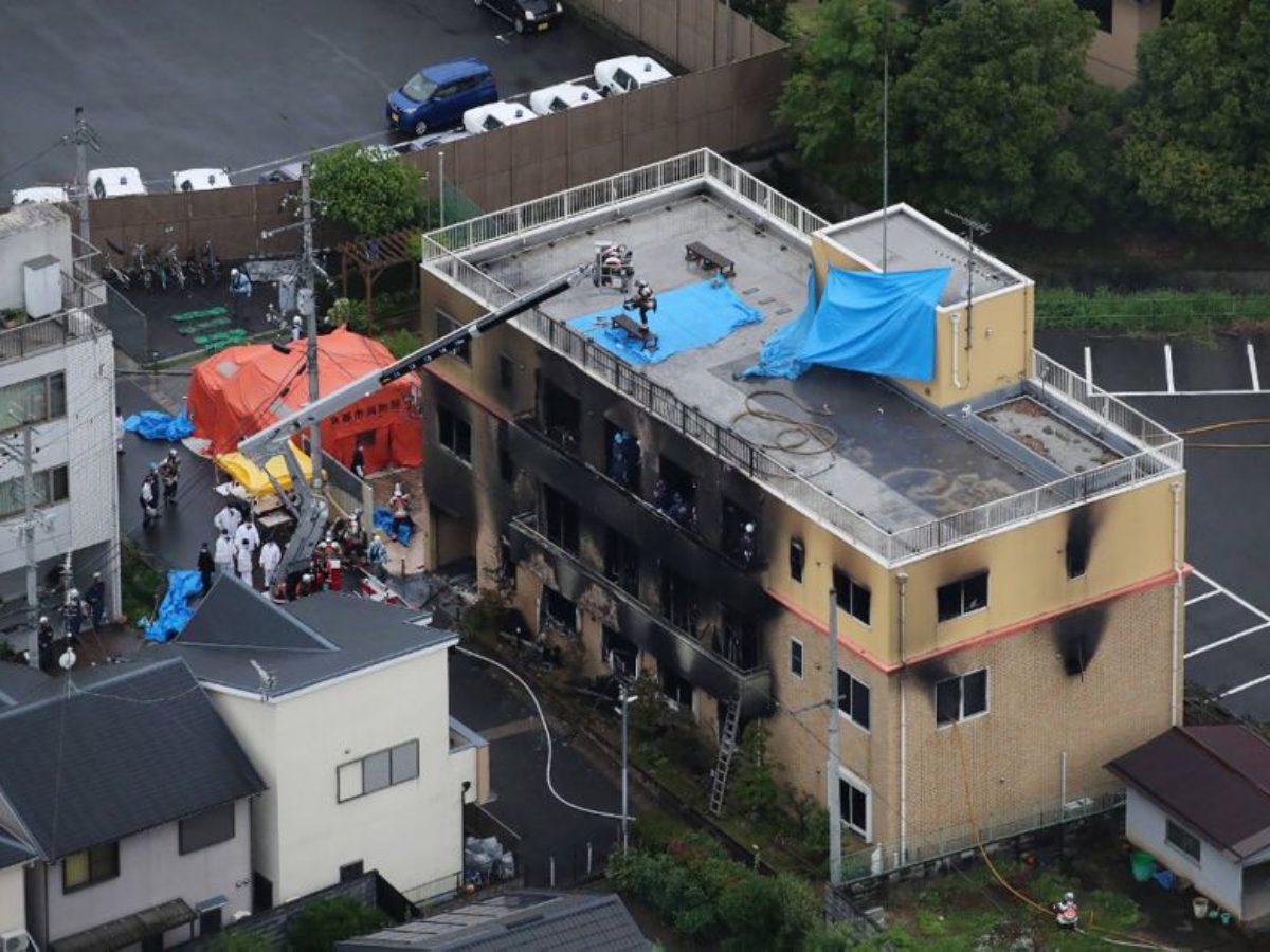 Al menos 33 personas fallecieron durante incendio en estudio de anime en  Japón