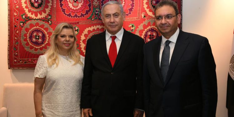 Netanyahu se reúne con el embajador de Egipto en Israel. (Crédito de la foto: KOBI GIDEON / GPO)