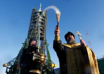 Cómo la iglesia ortodoxa rusa influye en las decisiones políticas y militares de Rusia