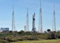 El cohete SpaceX Falcon 9, programado para lanzar un satélite de navegación de la Fuerza Aérea de los EE. UU., Se encuentra en el Complejo de lanzamiento 40 después de que se pospuso el lanzamiento después de que la computadora de vuelo a bordo, en Cabo Cañaveral, Florida, EE. UU. (Crédito de la foto: REUTERS / STEVE NESIUS)