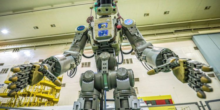 Robot humanoide Fedor de Rusia no logró acoplarse a la Estación Espacial Internacional