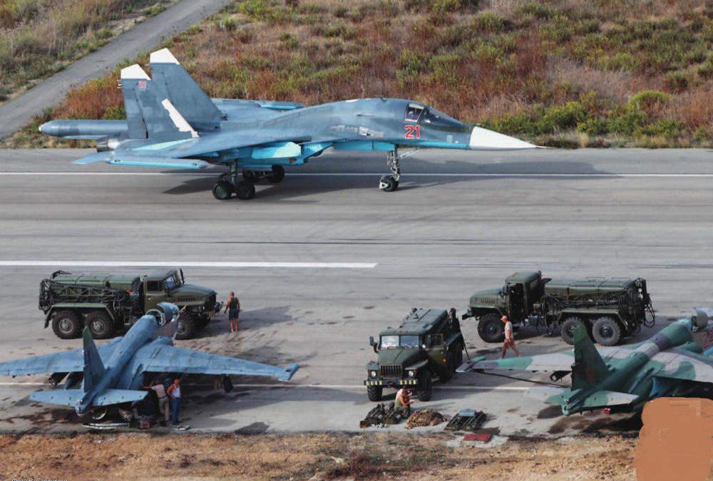 Base aérea de Rusia bajo ataque en Siria