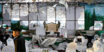 ISIS se responsabiliza por el atentado suicida en Afganistán que dejó 63 muertos