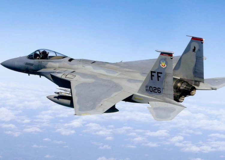 Piloto de la Fuerza Aérea de EE. UU. explica cómo un F-15 vencería a un F-35 en un combate aéreo