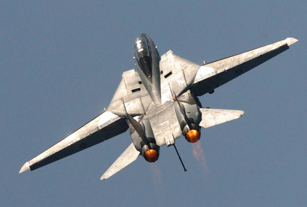 Cómo se estrelló uno de los cazas Tomcat F-14 de Irán