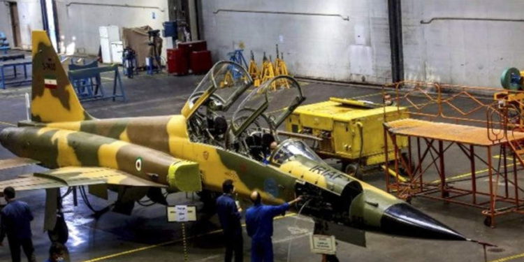 Avión de combate iraní se estrella cerca del Golfo Pérsico
