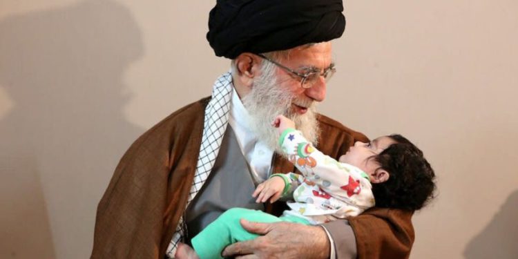 Hijos de dictadores iraníes son cada vez más multimillonarios