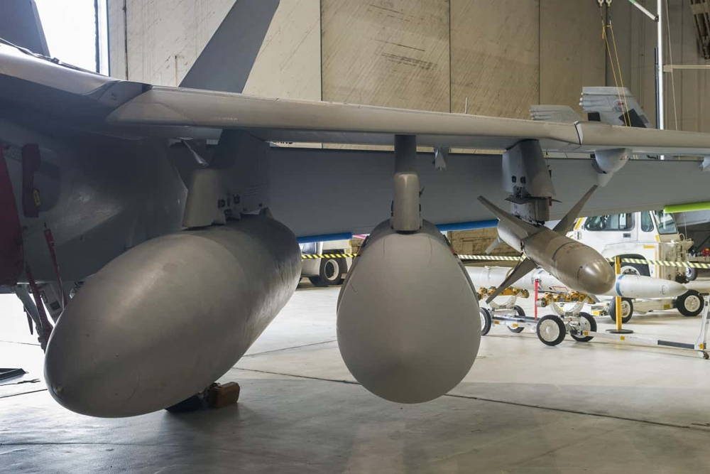Raytheon publica imágenes del nuevo sistema de armas de ataque electrónico de alta potencia aerotransportado