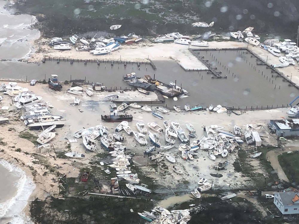 Otra imagen desoladora de la destrucción por el huracán (Photo by HO / US Coast Guard / AFP)