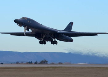 Misiles hipersónicos podrían ser integrados en el bombardero B-1 Lancer