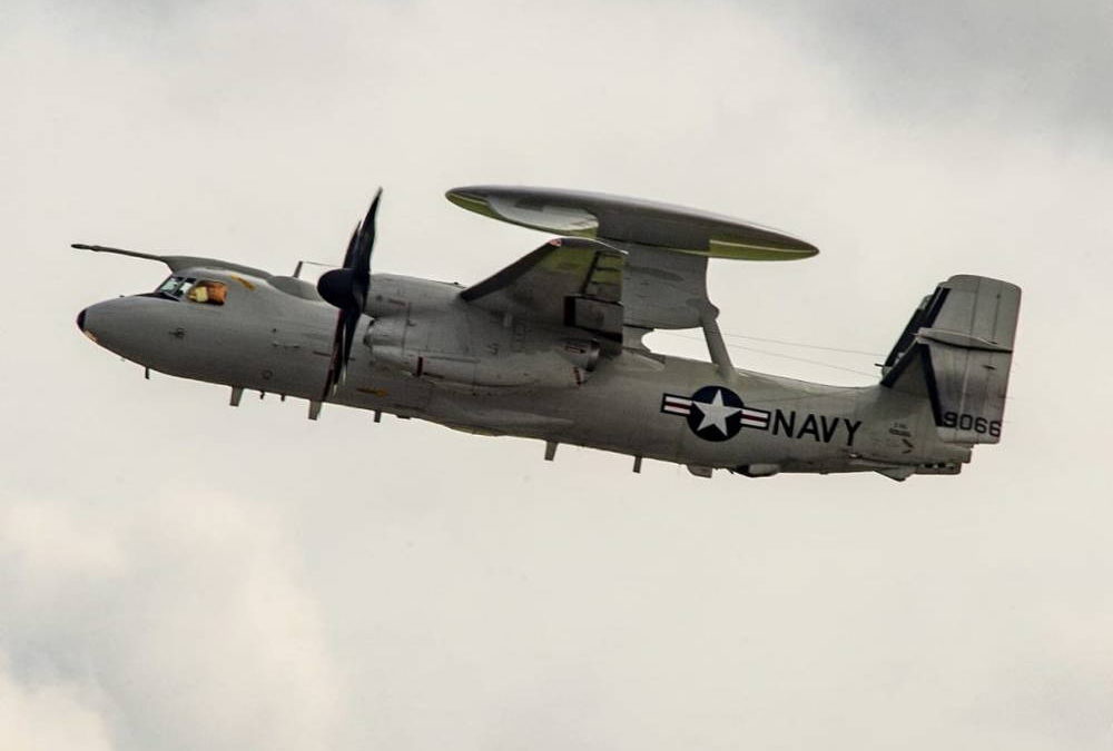 EE.UU. recibe primer Hawkeye E-2D con capacidad de reabastecimiento de combustible aéreo