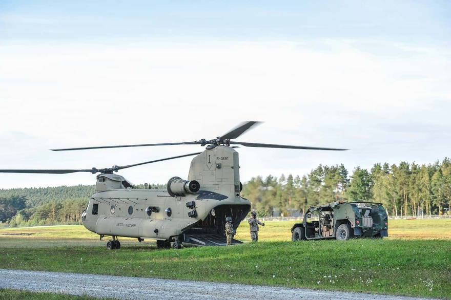 Ejército de EE.UU. continúa las pruebas de campo con sus nuevos Vehículos de Movilidad Terrestre