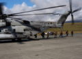 Marines de EE.UU. realizan operaciones de ataque aéreo en Alaska